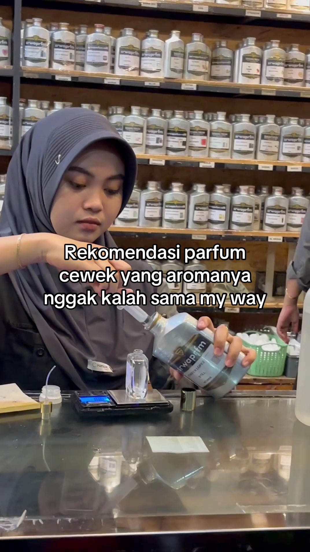 @Toko Sarwa Parfum