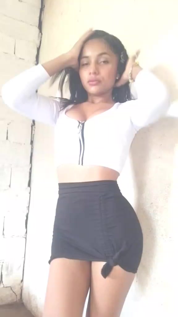 @👑La Peque&ntilde;a👑