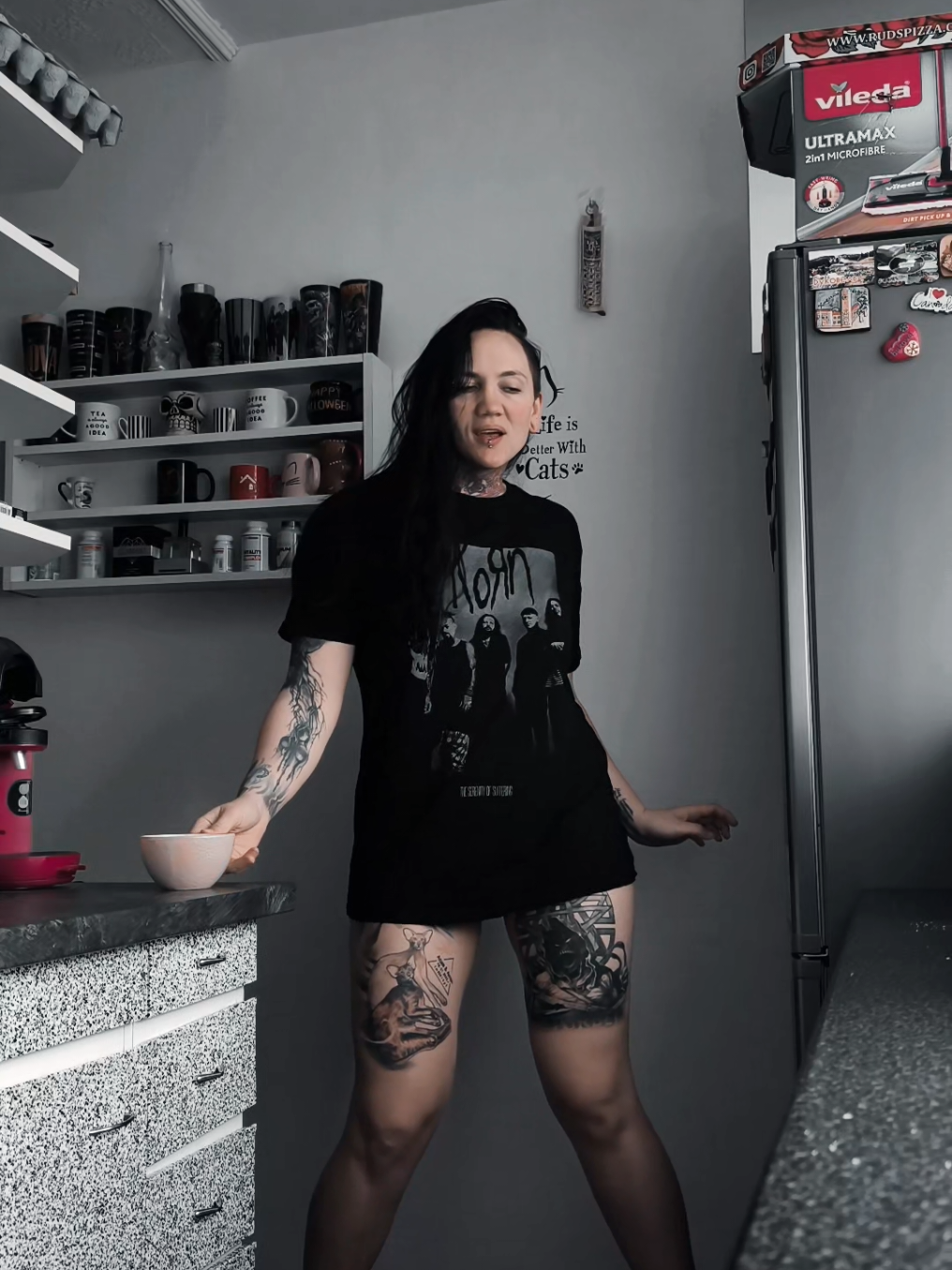 @Ninel_Metalgirl