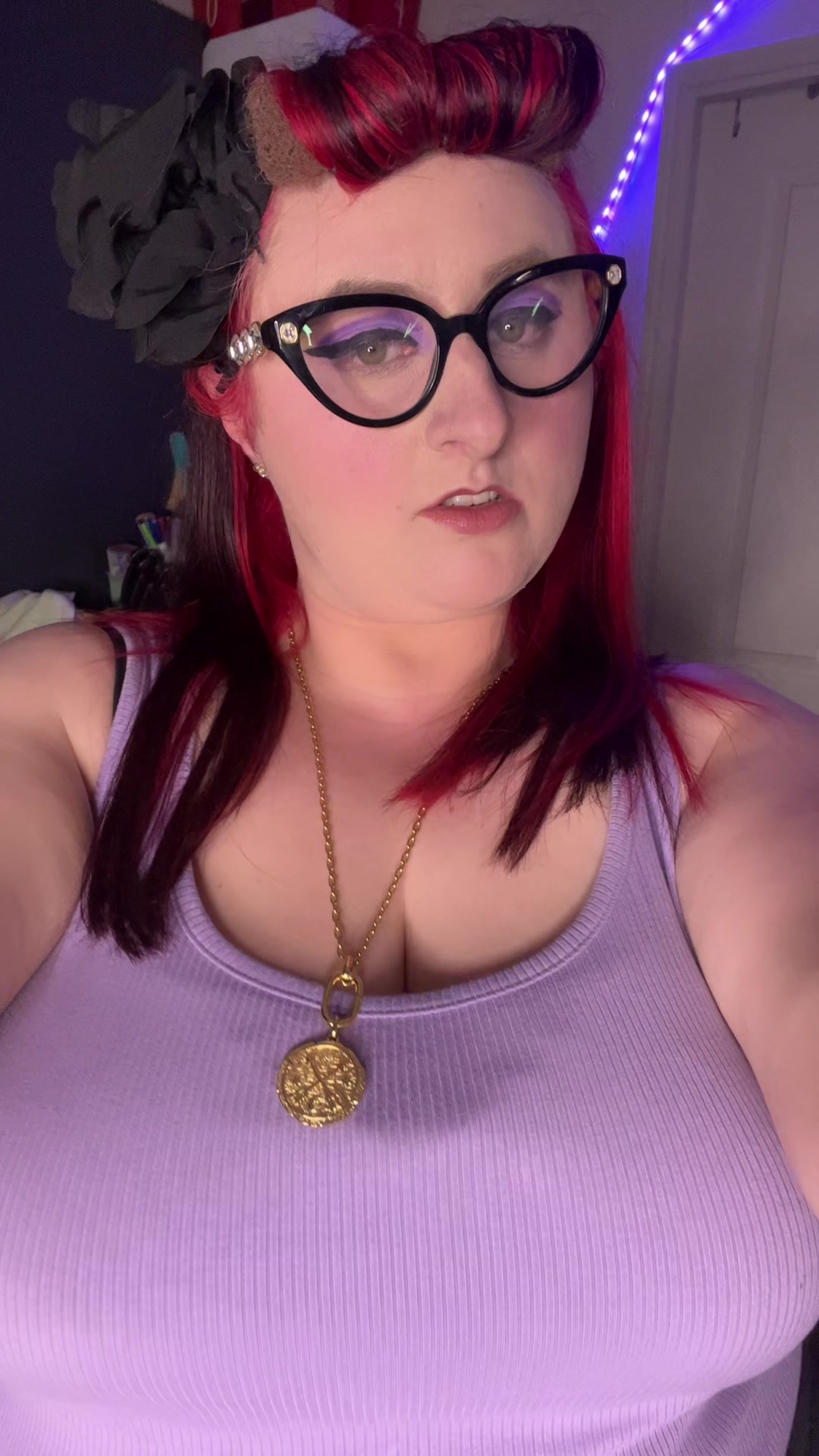 @MissBombshellBettie