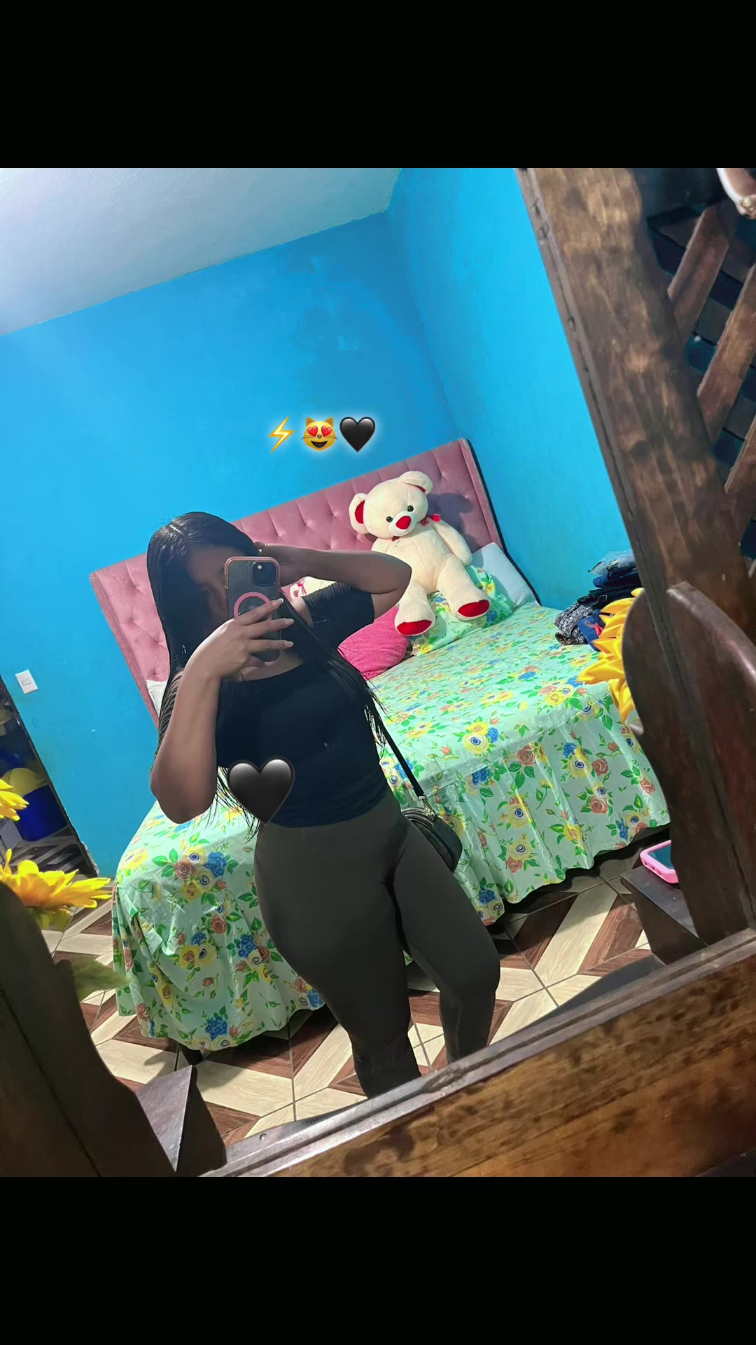 @Yanira🦋🦋