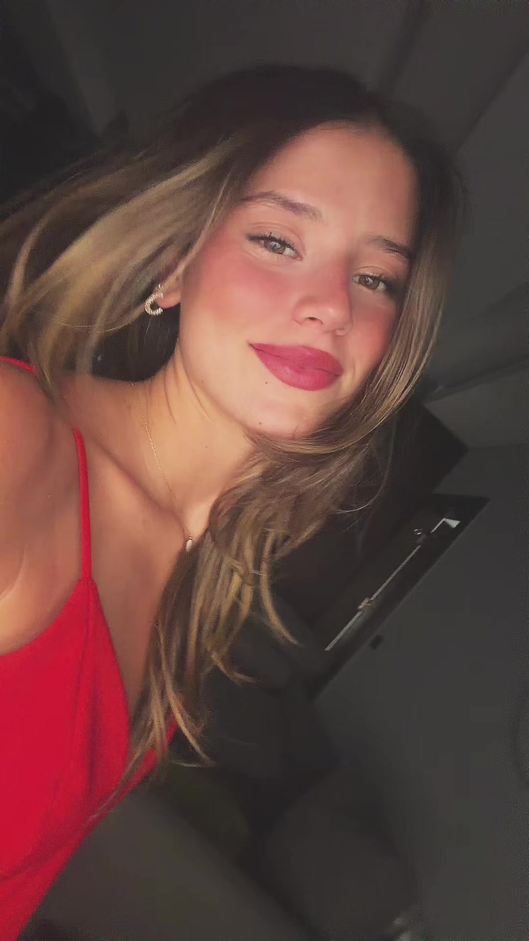 @nayahallak__