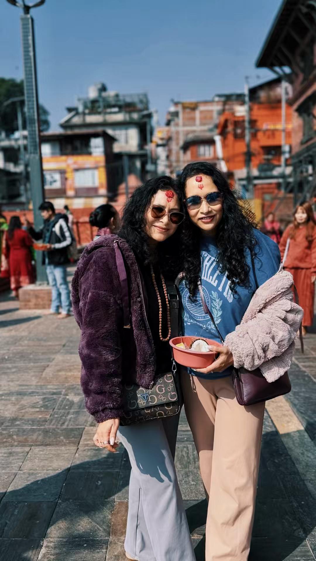 @Rozi shrestha