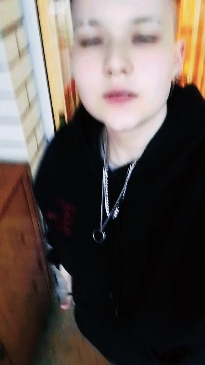 @😈