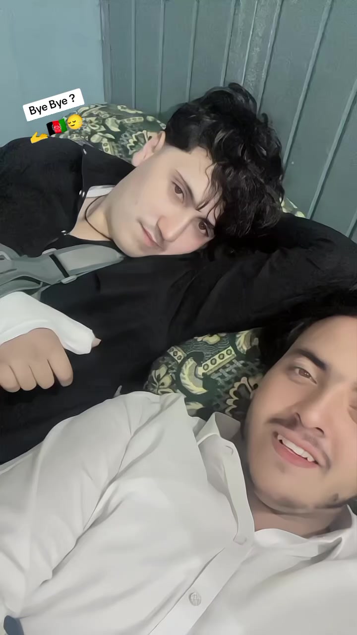 @🇵🇰معا ذ ❤️بادشاہ🥷🏻