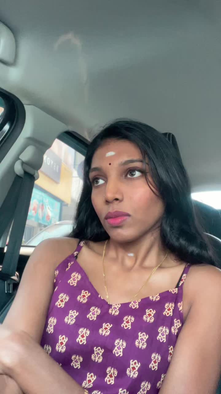 @POOJA🎀