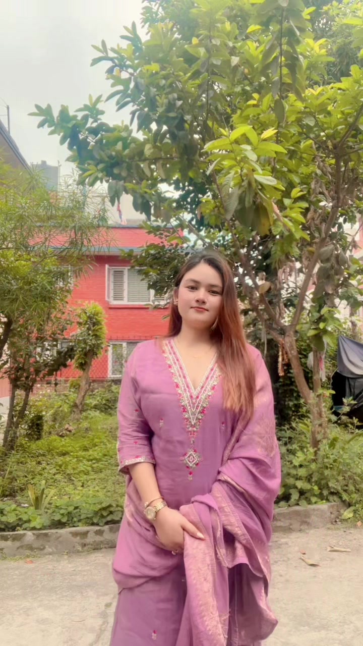 @Pooja 🕊