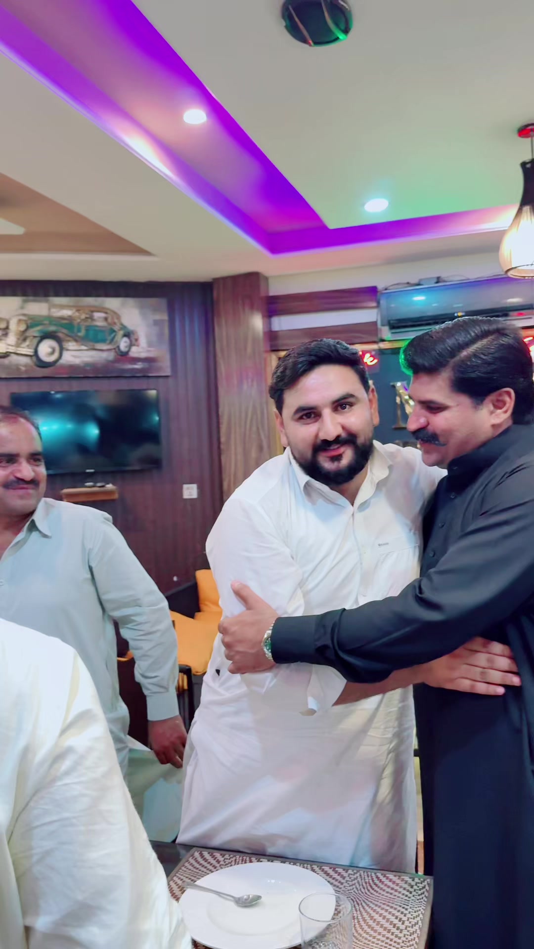 @Khawaja_Naveed_morshad