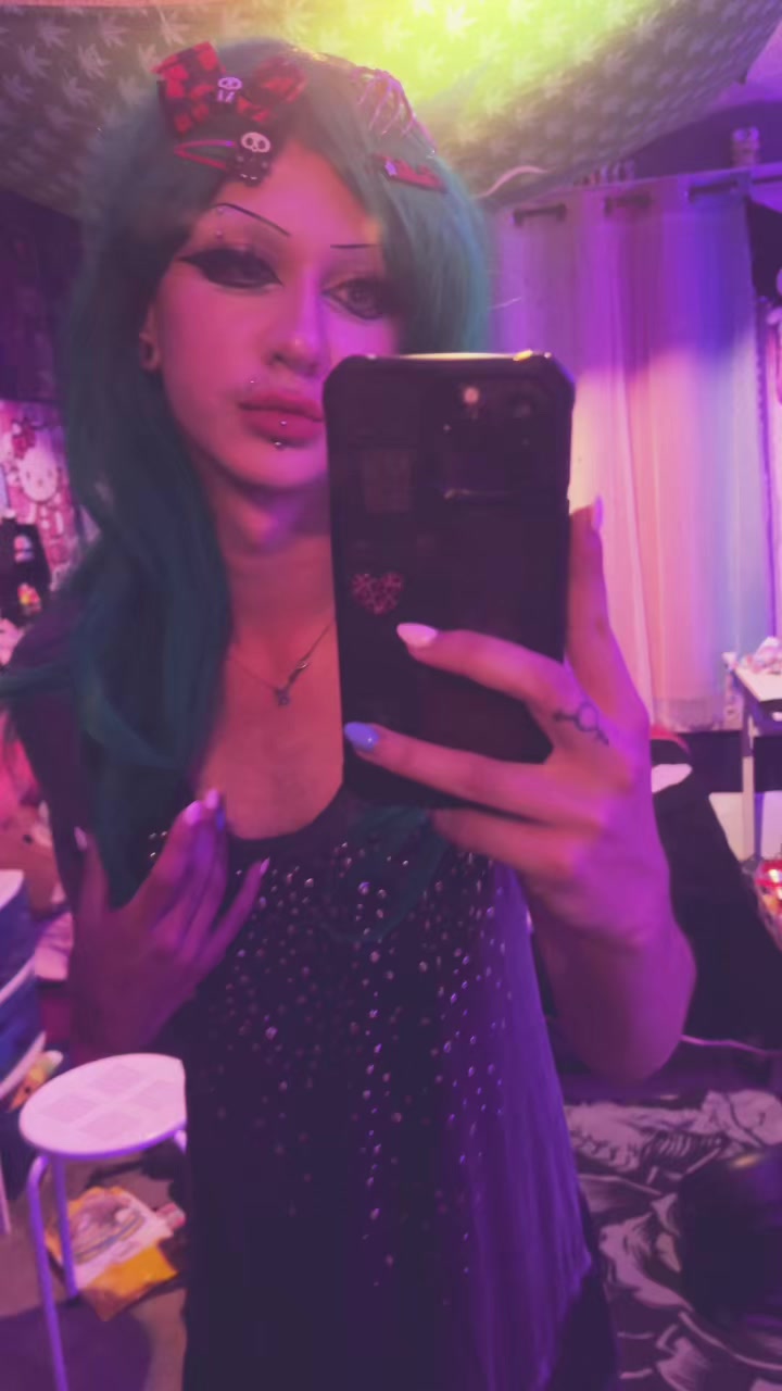 @lexluvsick