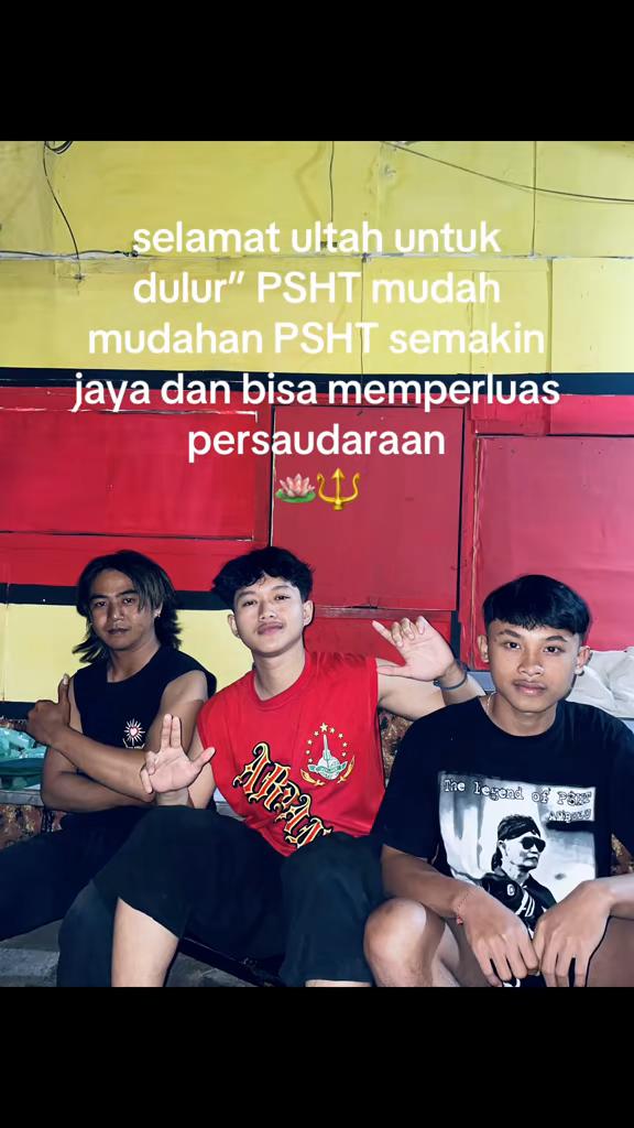 @Apipp woi🏴☠️