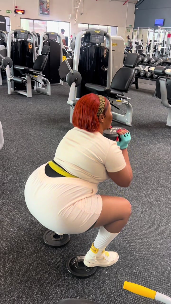 @sleeskin
