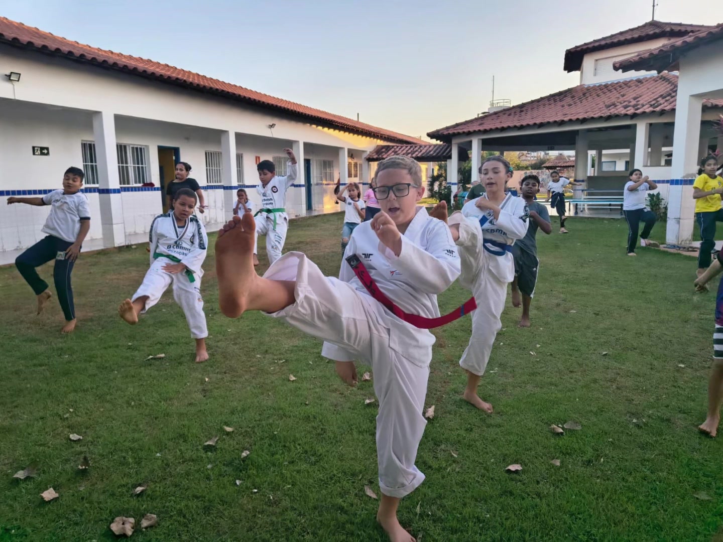 @ASSOCIAÇÃO KOSMO’S