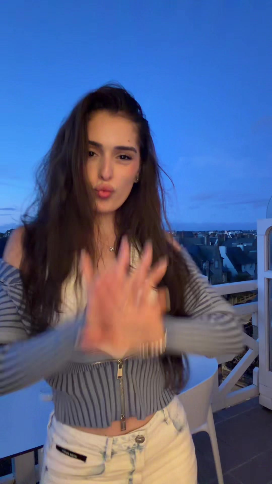 @Есенечка