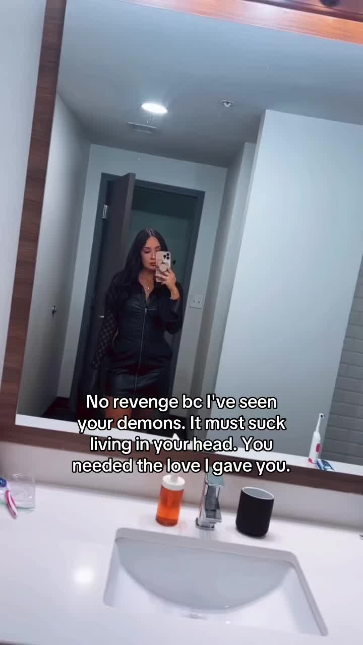@krisques