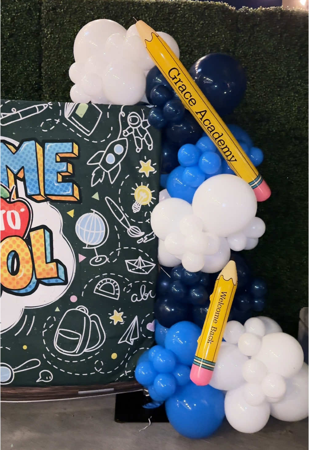 @Poshgalballoons