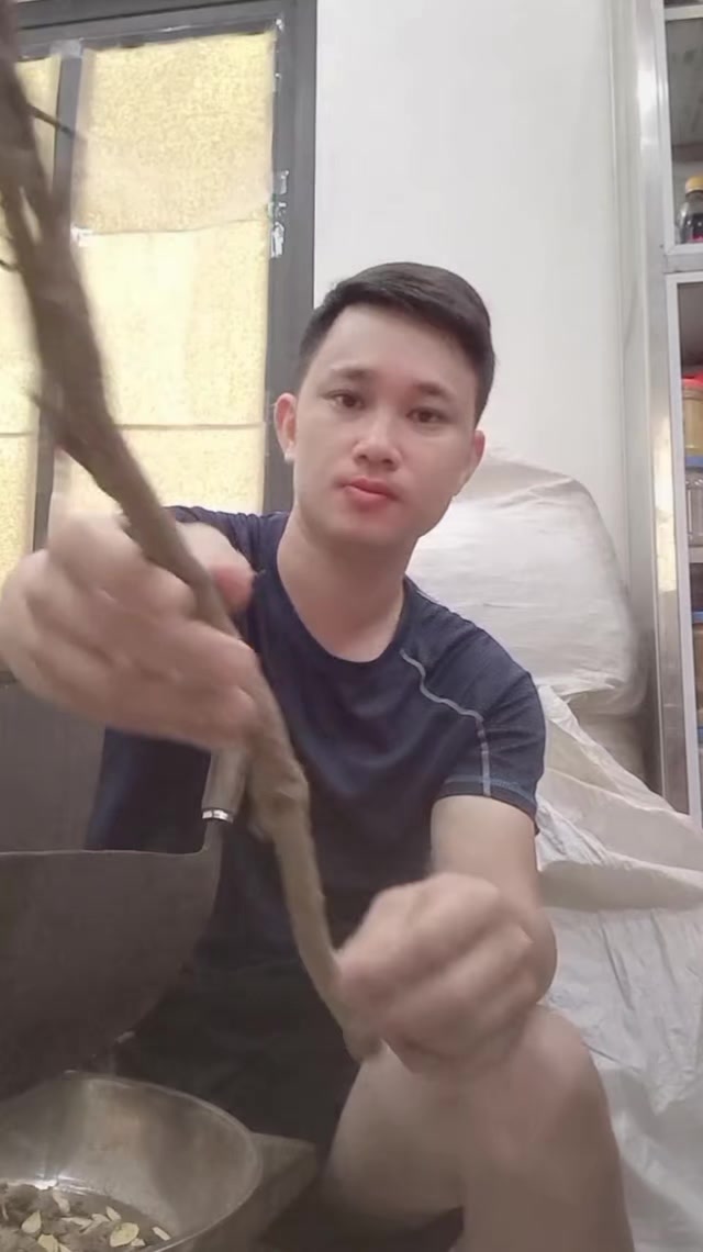 @Đ&ocirc;ng y VŨ VĂN D&Acirc;N