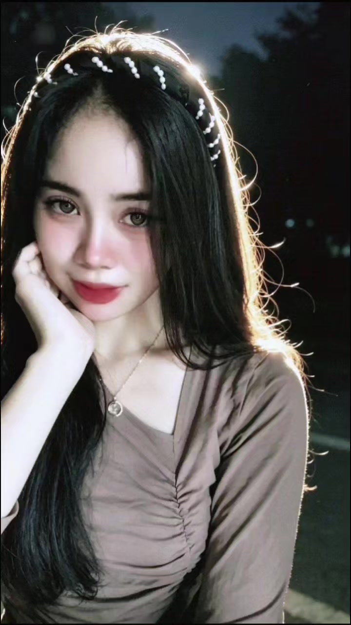@Cha_ichaa