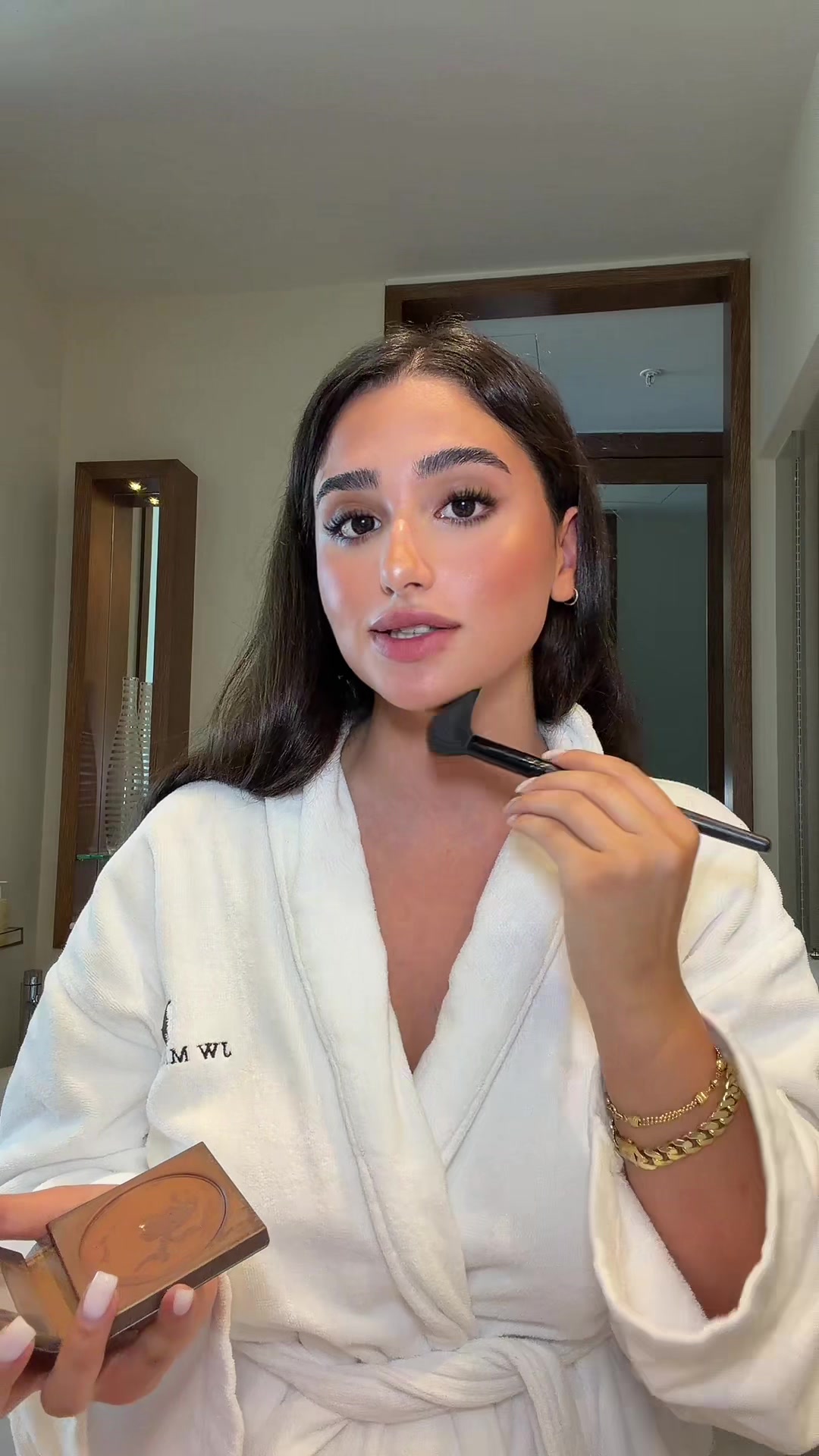 @naya moghraby