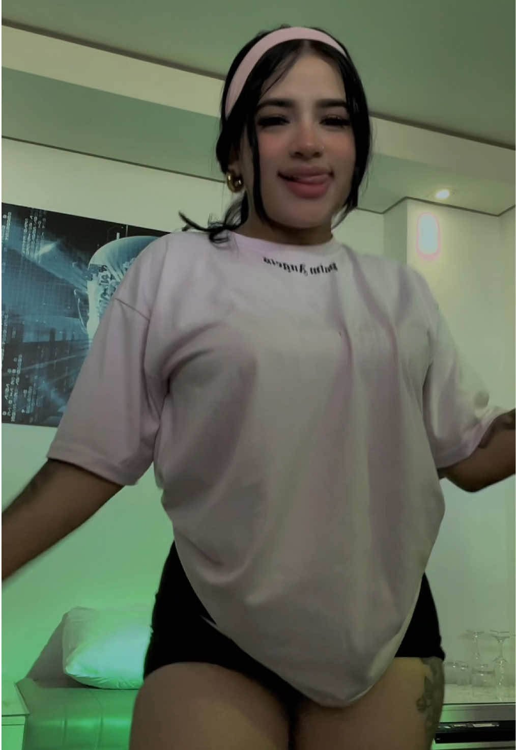 @𝐋𝐄𝐎𝐌𝐀𝐑𝐈𝐒
