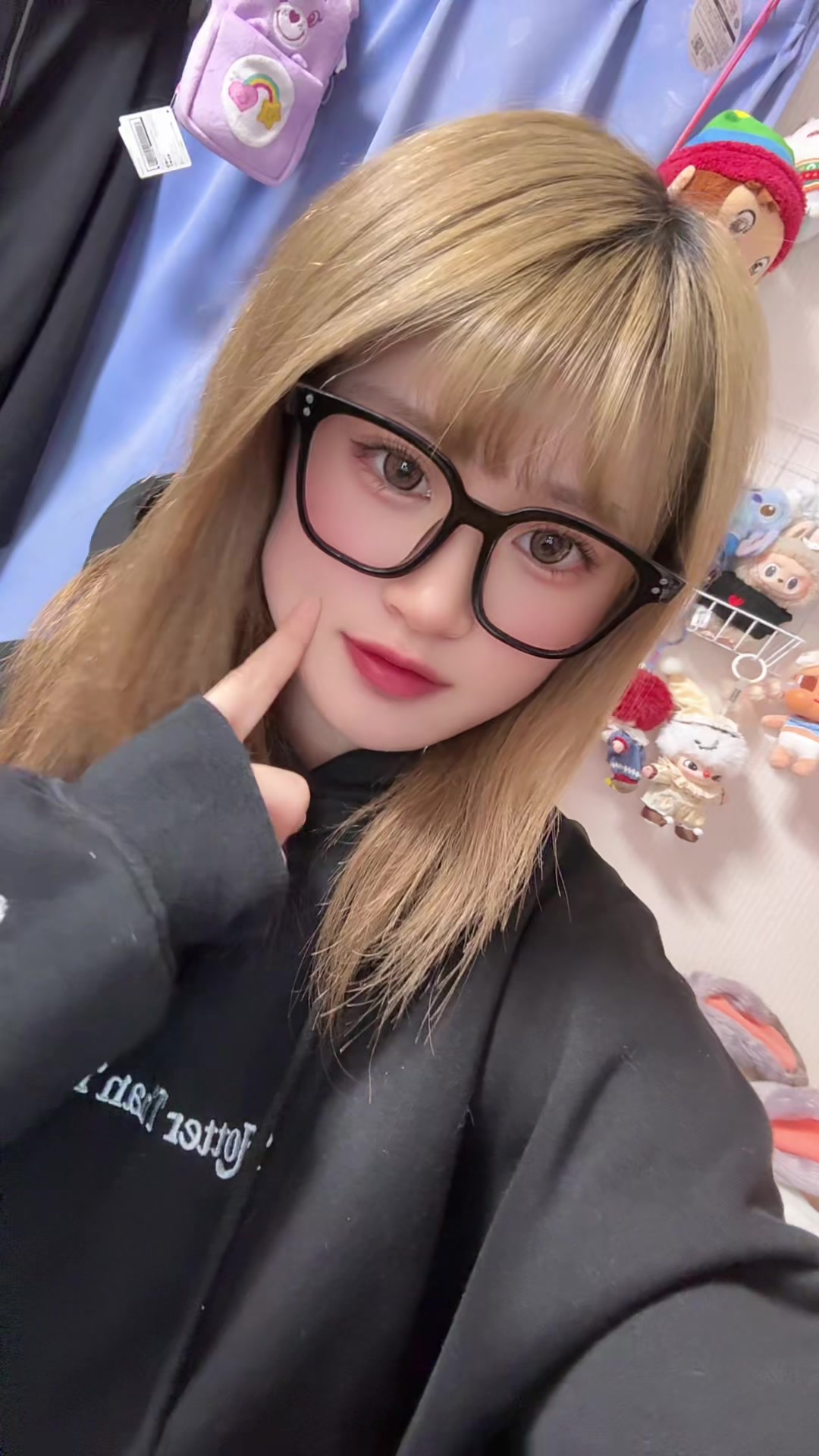@花恋🧸🥀