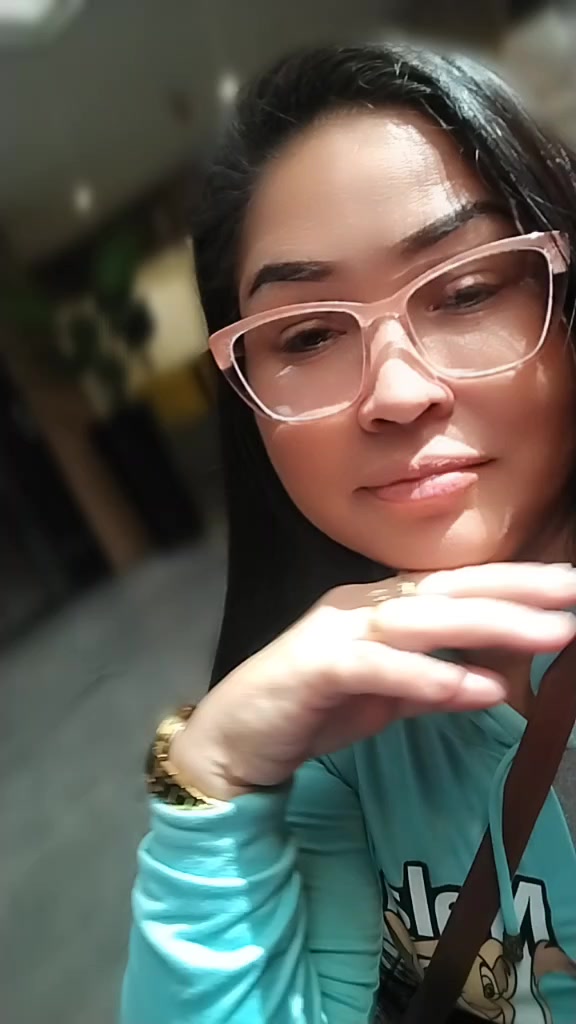 @La ๐๐ก๐ข๐ง๐ข๐ญ๐ ๐ญ๐๐ป๐ช๐ง๐ท