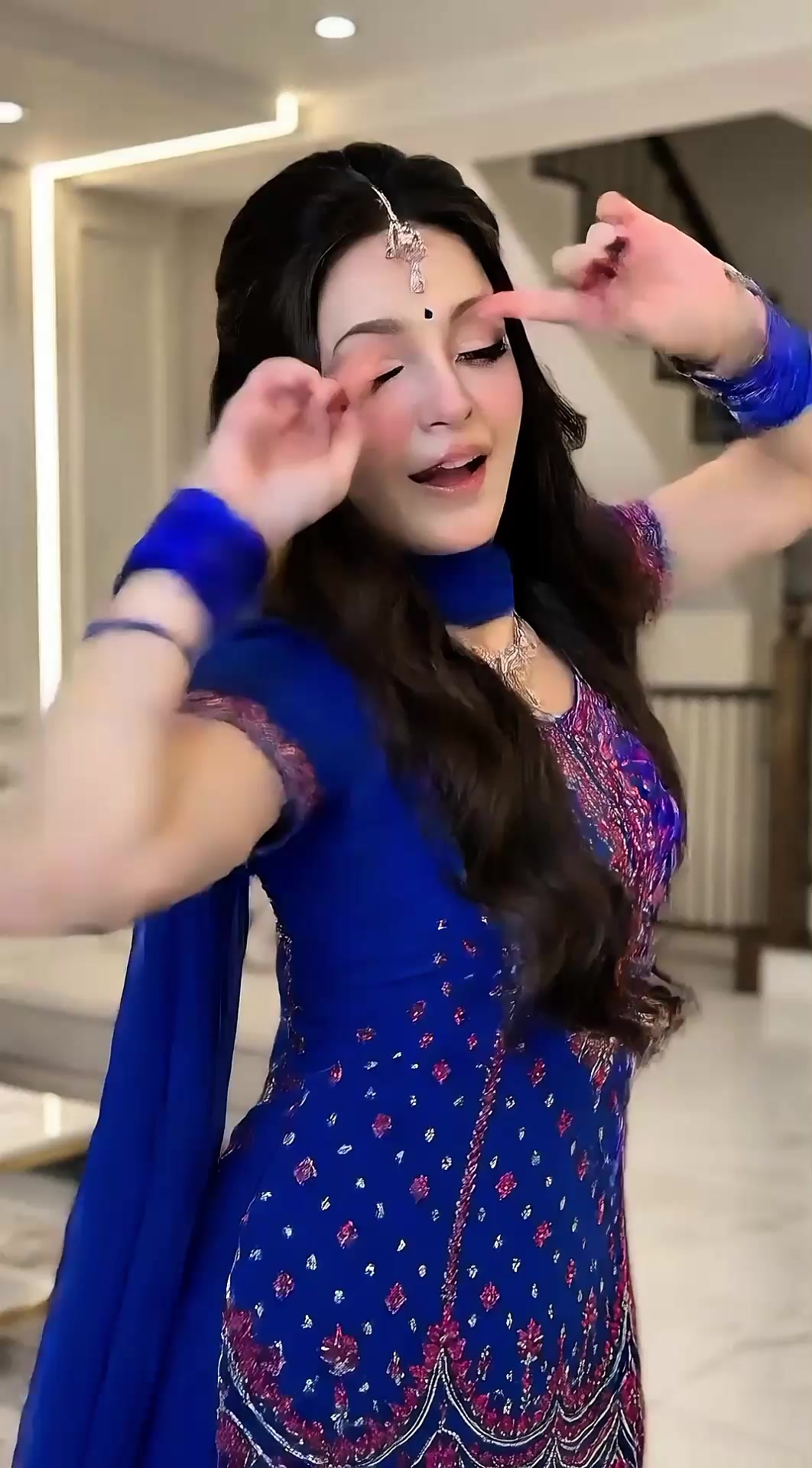 @KimmViie_🦋
