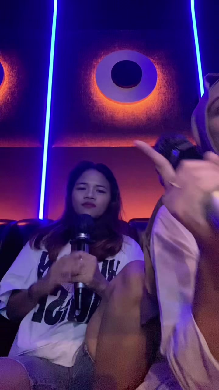 @comelnyee