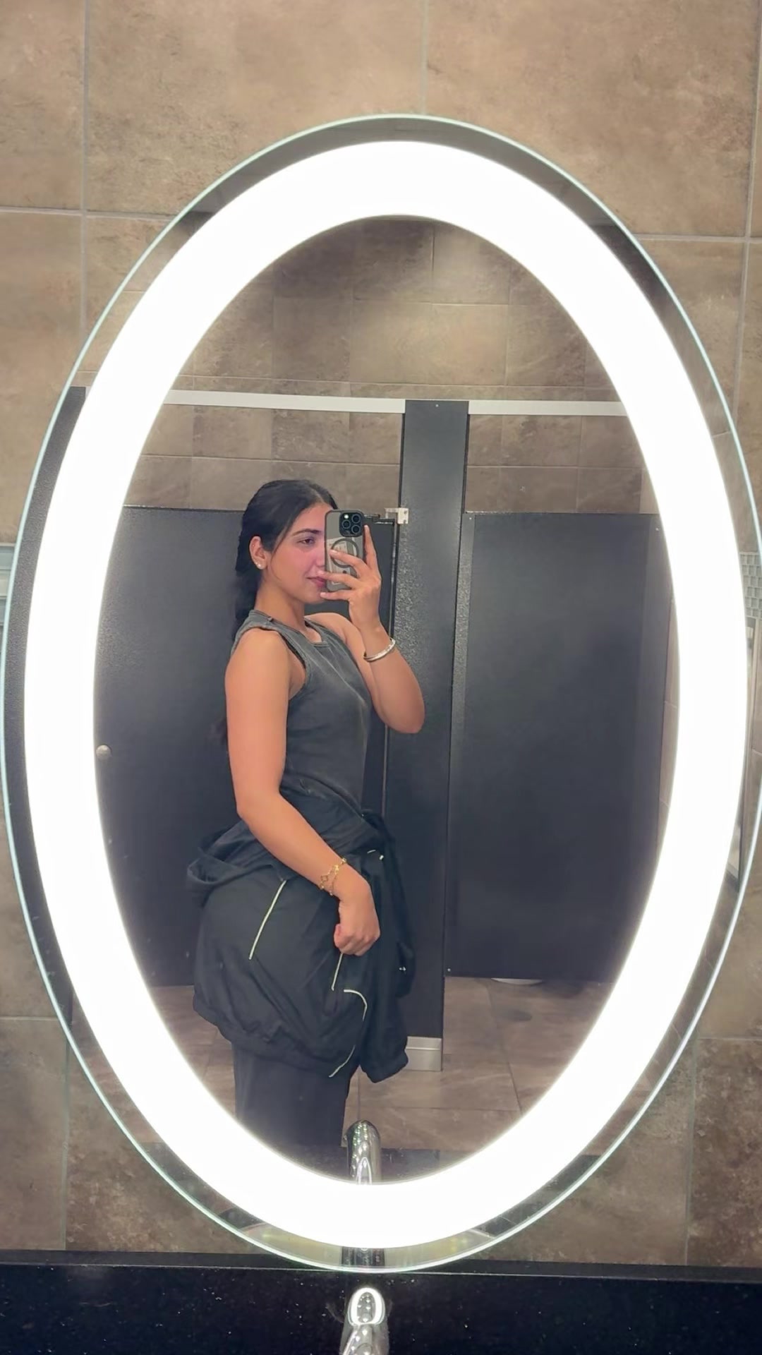 @Jeeti