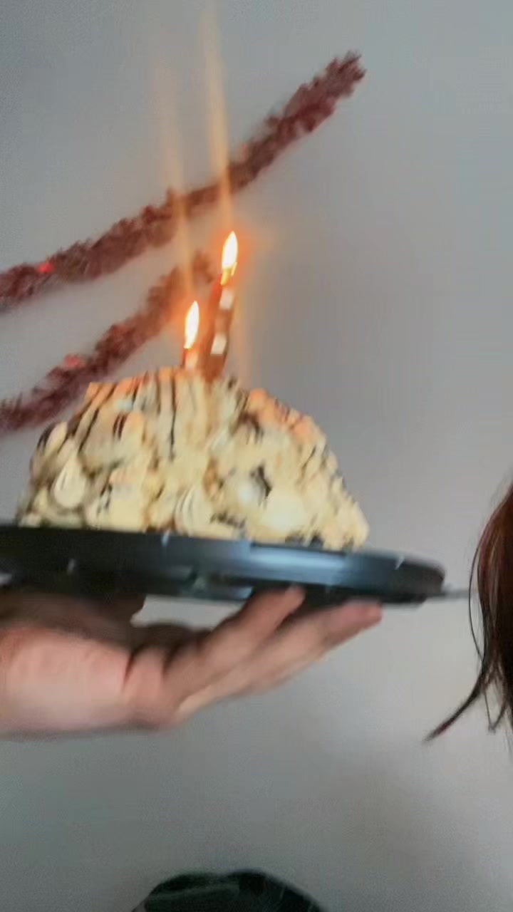 @ANIKA