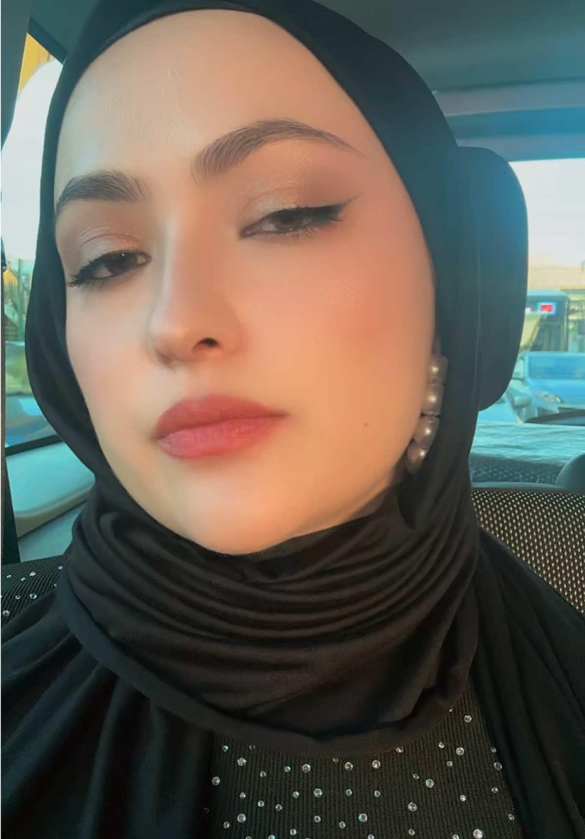 @Ebru