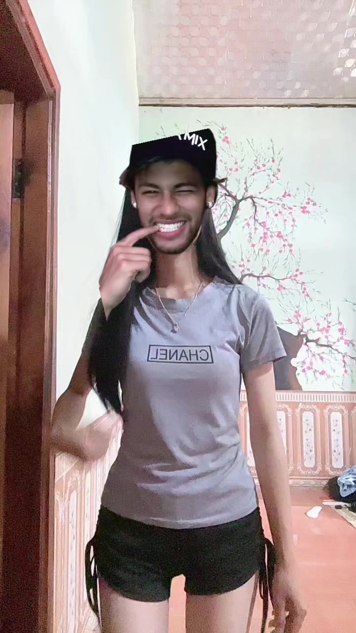 @𝓓â𝓾🍓