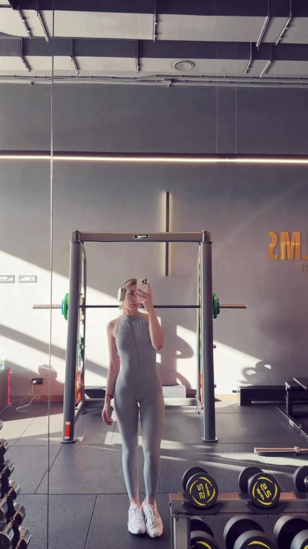 @Полина