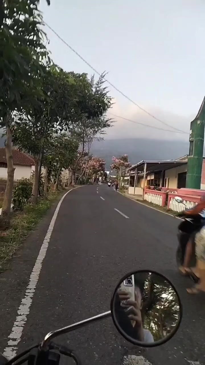 @Rosehaziq