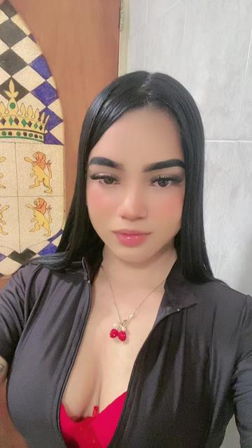 @HillaryVTG🍓