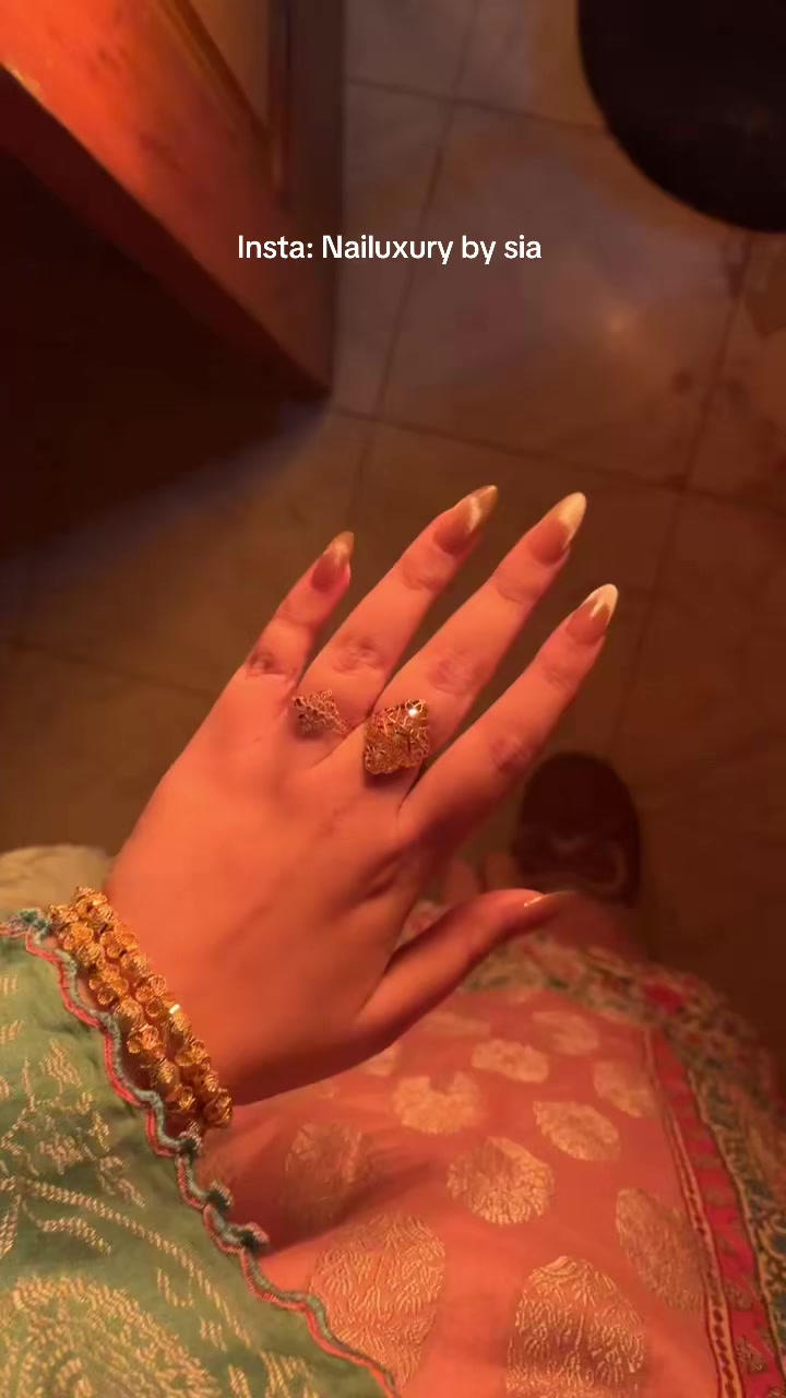 @Nailuxury by sia