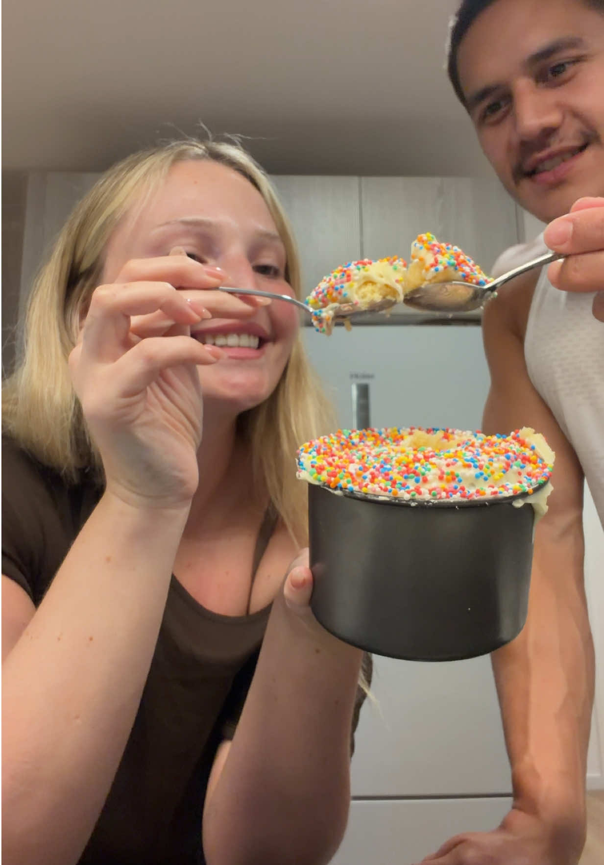 @Rileyj