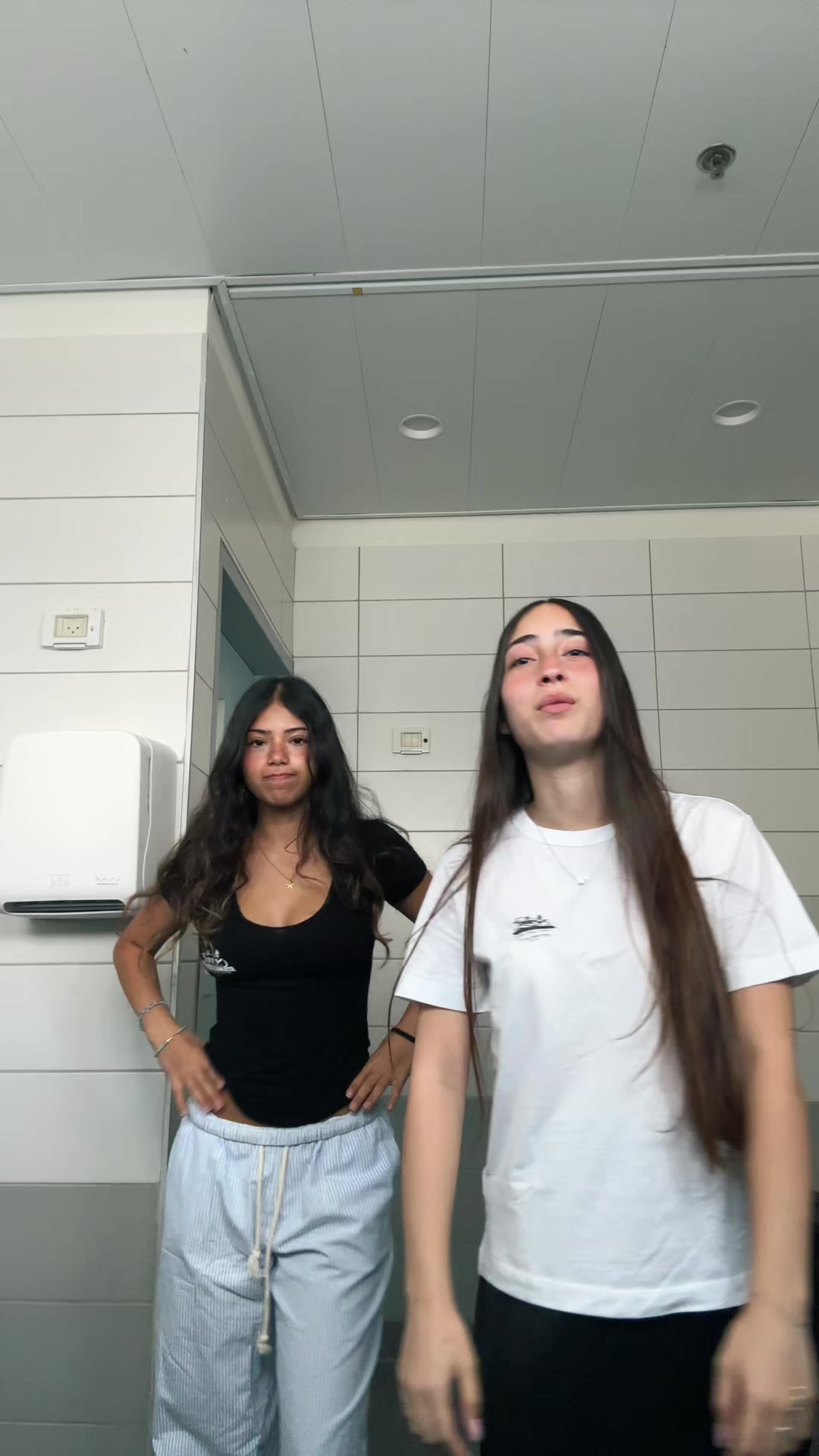 @Noa Weksler