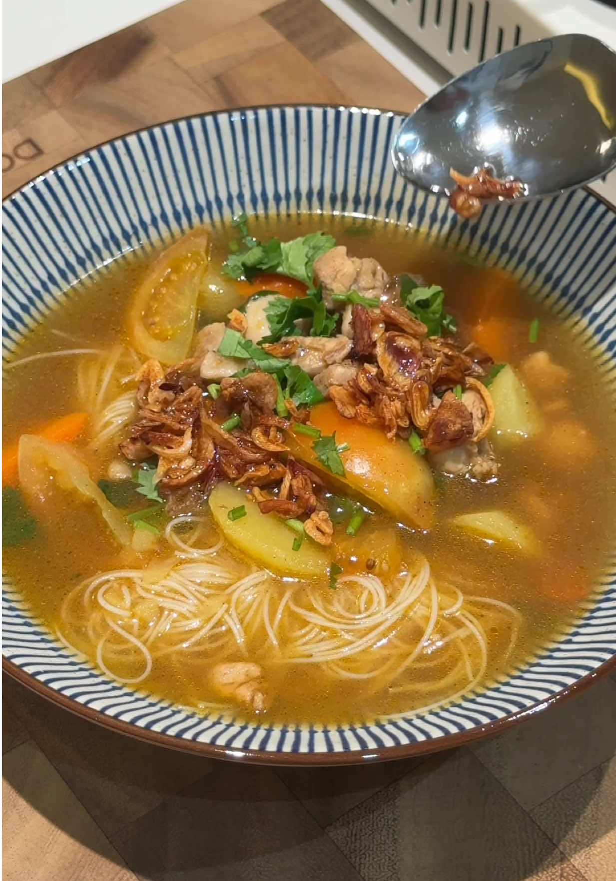 @Yomii lim🥣