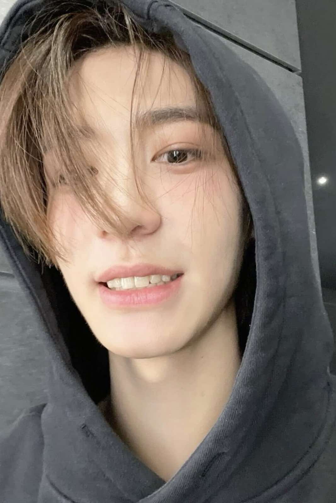 @Zai nh&agrave; b&ecirc;n