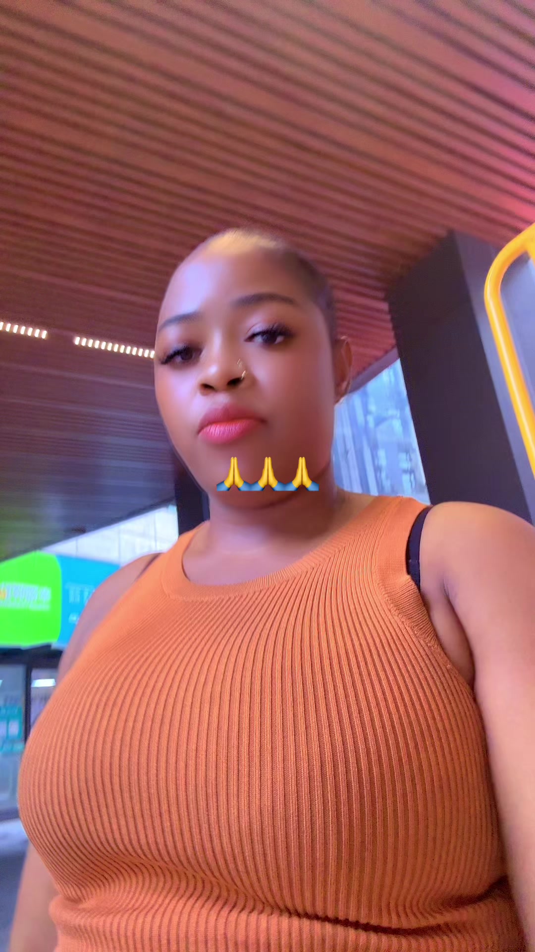@minaslimzee001