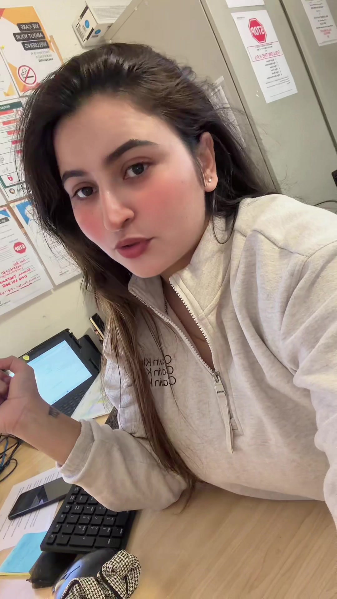@𝐌𝐨𝐧𝐢𝐜𝐚 𝐒𝐢𝐧𝐠𝐡