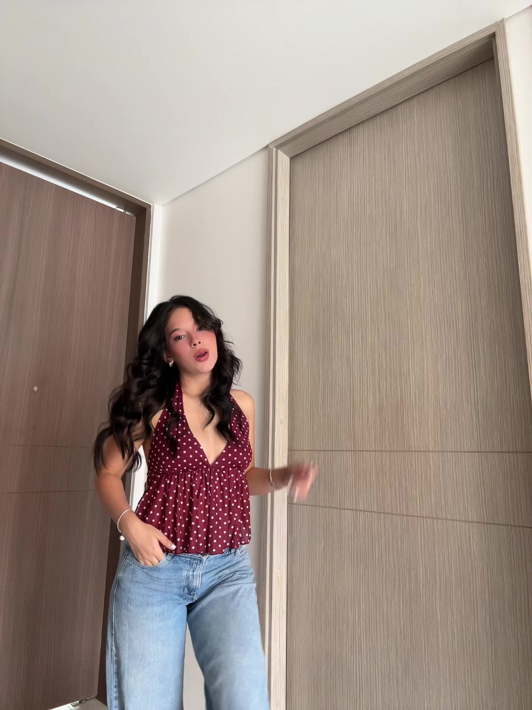 @Ana