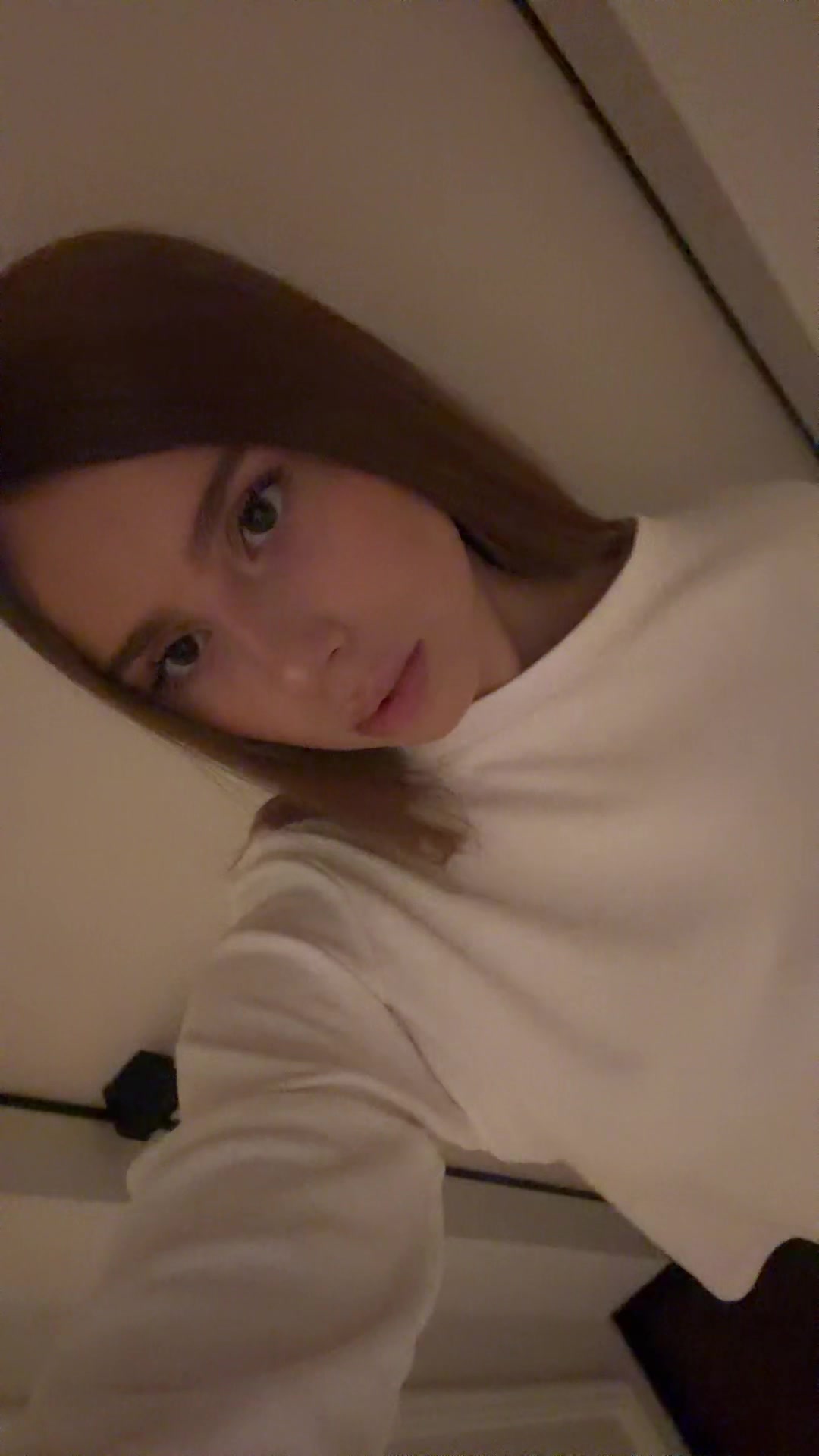 @ка́йндли