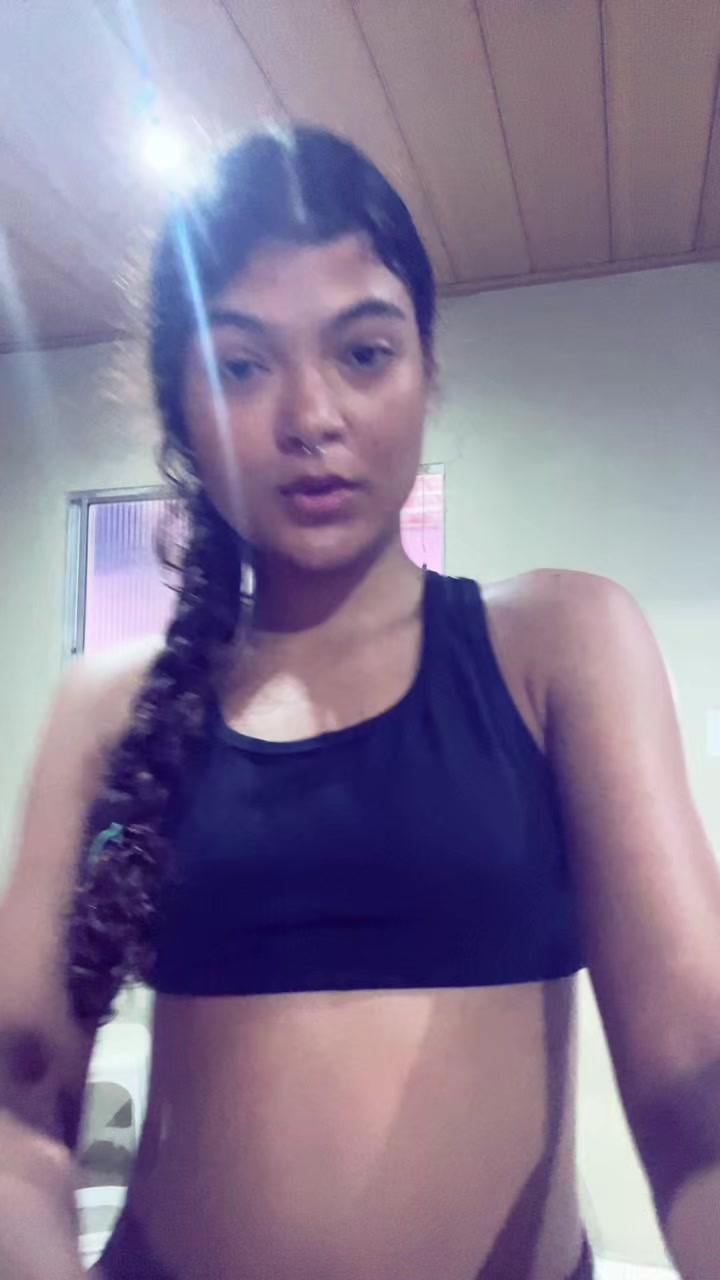 @Nath&aacute;lia