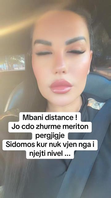 @Lona