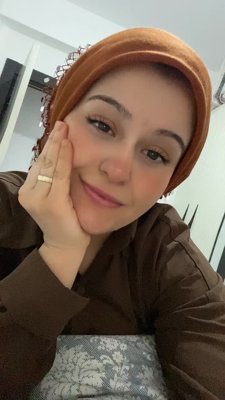 @Ayşenur