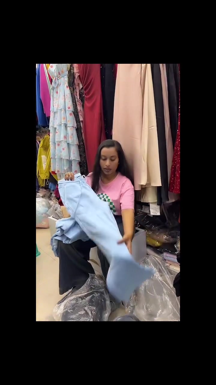 @ads__closet