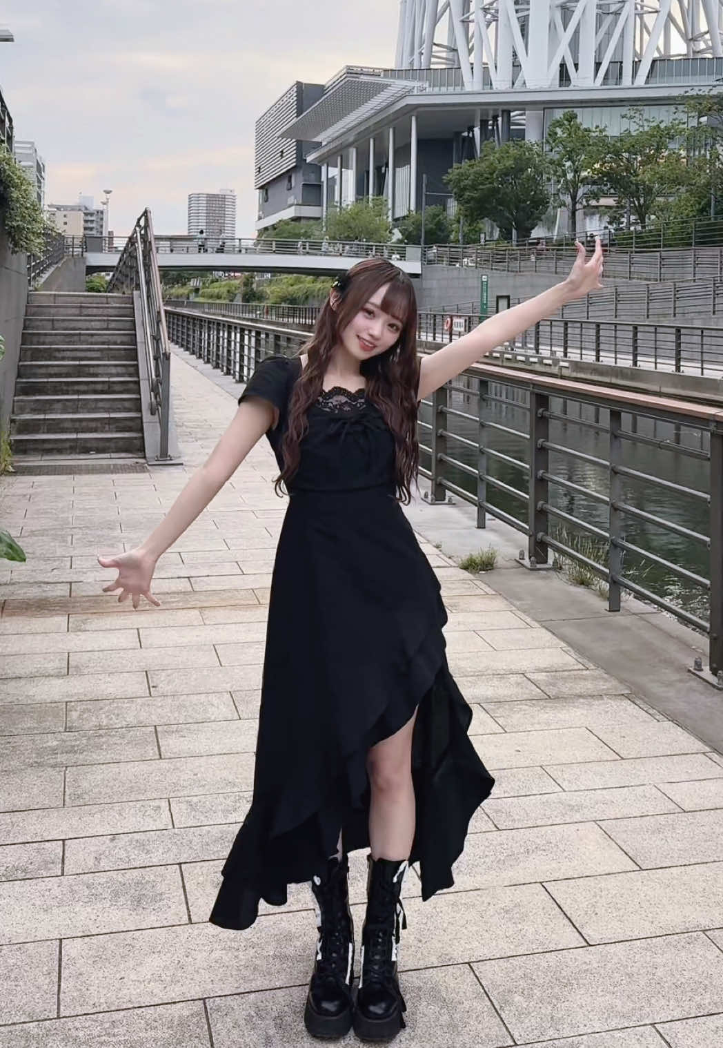 @にしのありさ