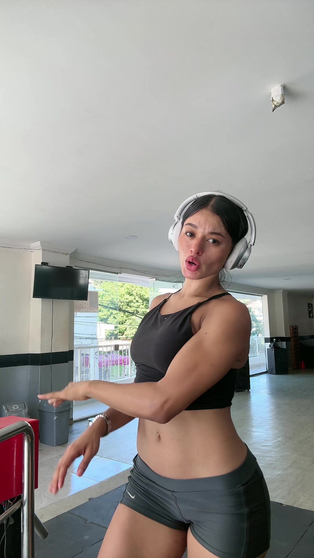 @Sagitario01