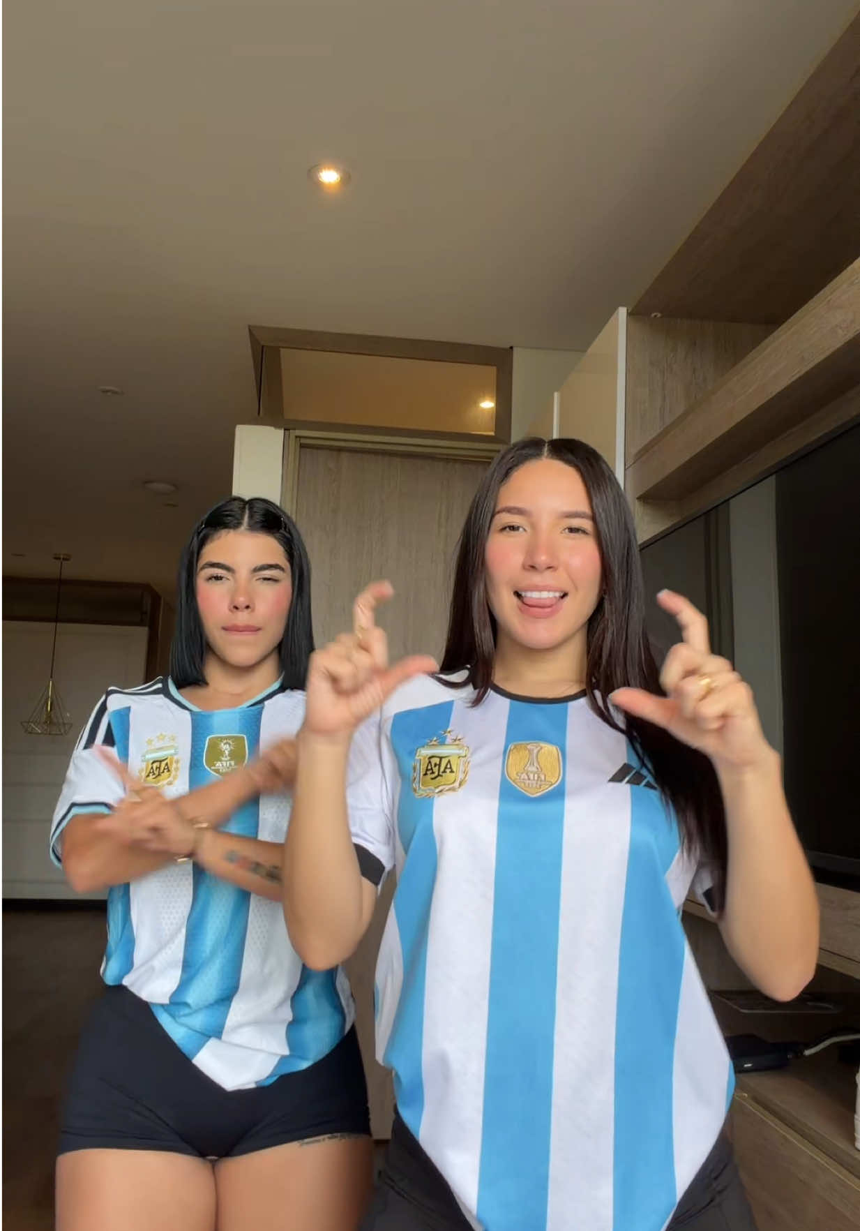 @laura amaya